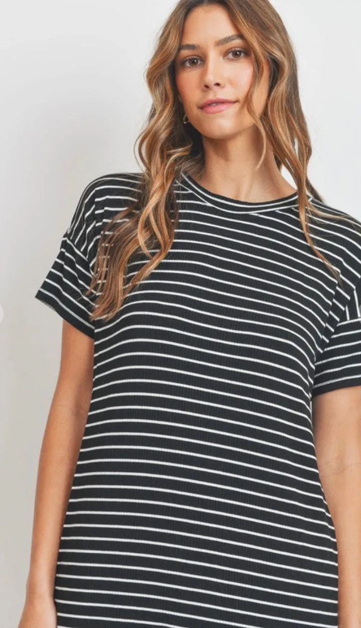 Mica Midi T Shirt Dress- Black