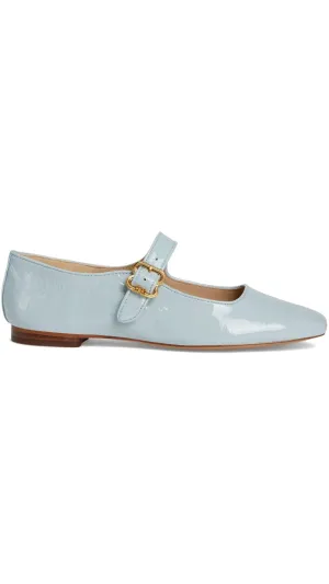 Michaela Flat