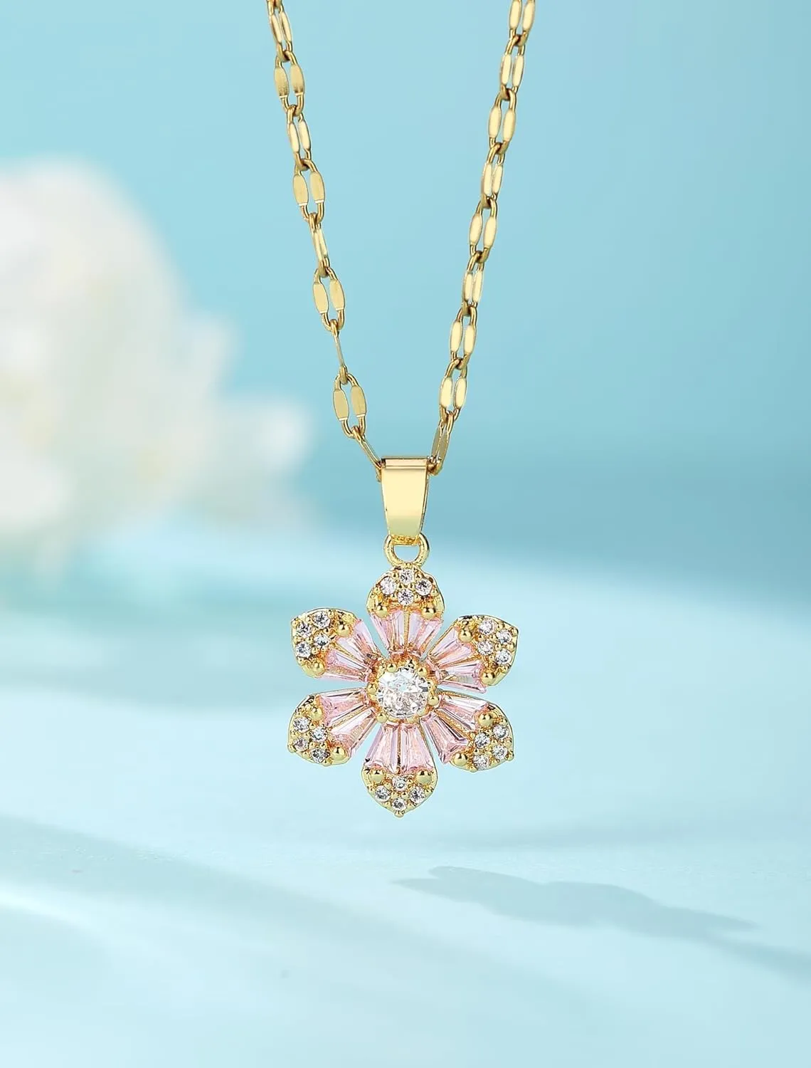 Necklace for women - Star, Moon, Phoenix, Swan, Emerald, Pink, Jewelry Gift for Women and Mothers - Ideal for Everyday Wear
