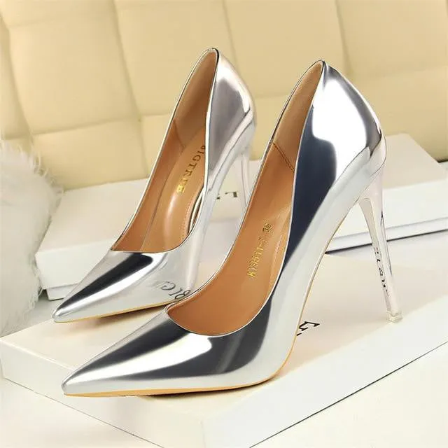 Patent Leather Pump Shoe with High Heels