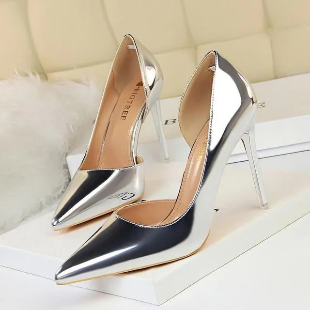 Patent Leather Pump Shoe with High Heels