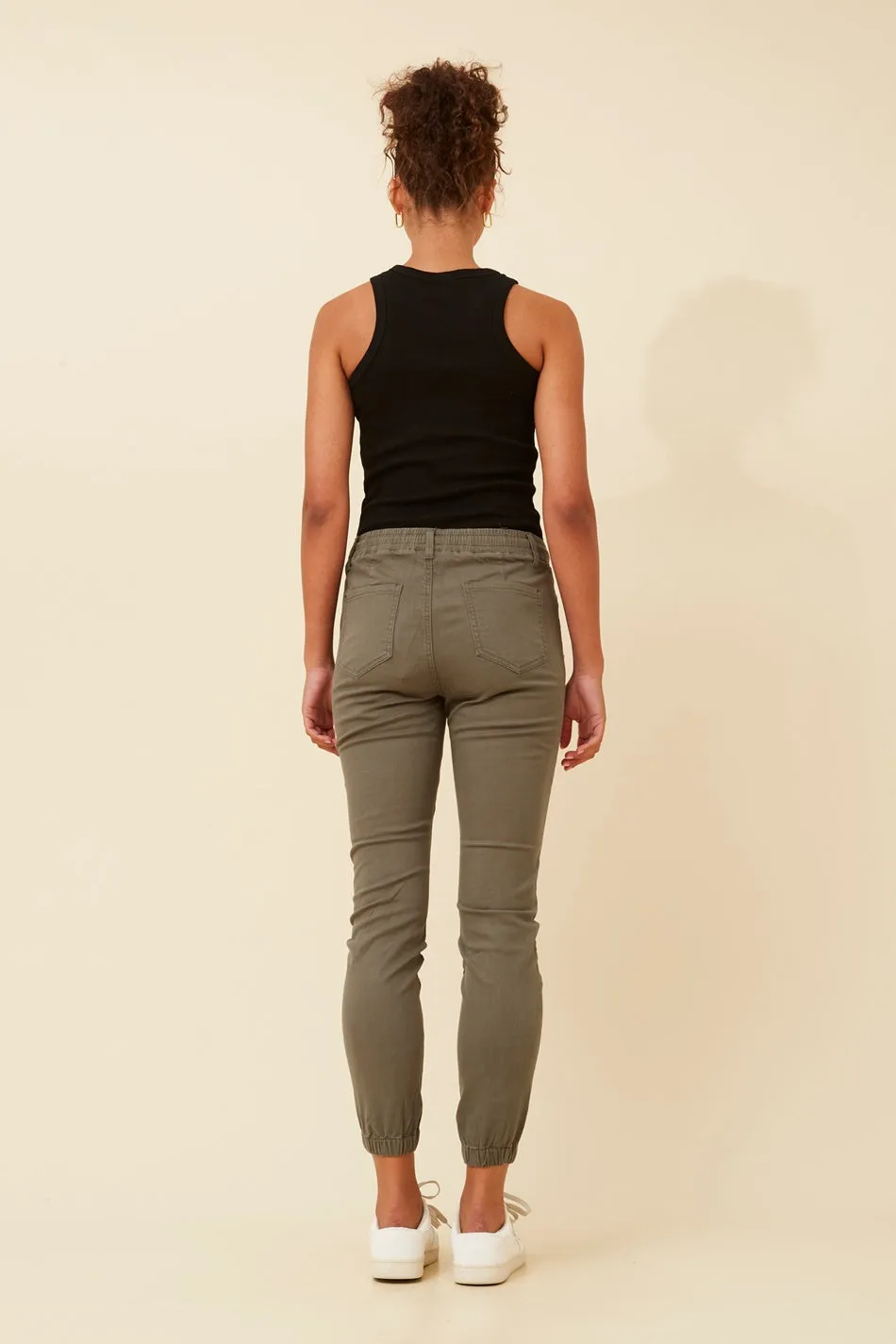 SANIA SOLID JOGGER PANTS