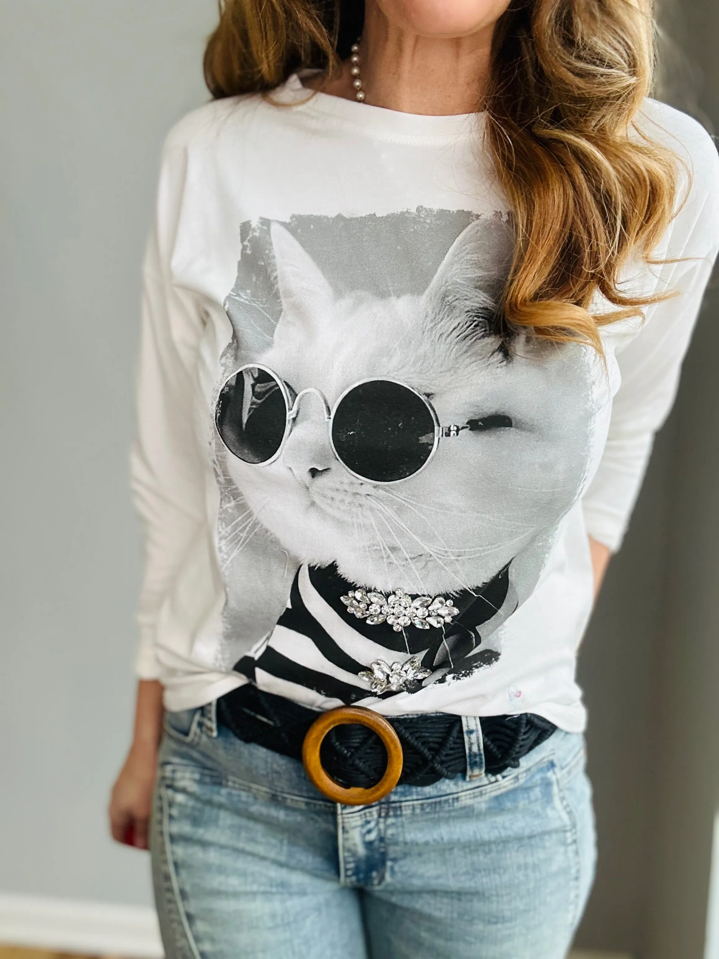 Sassy Cat Graphic Long-Sleeve Tee