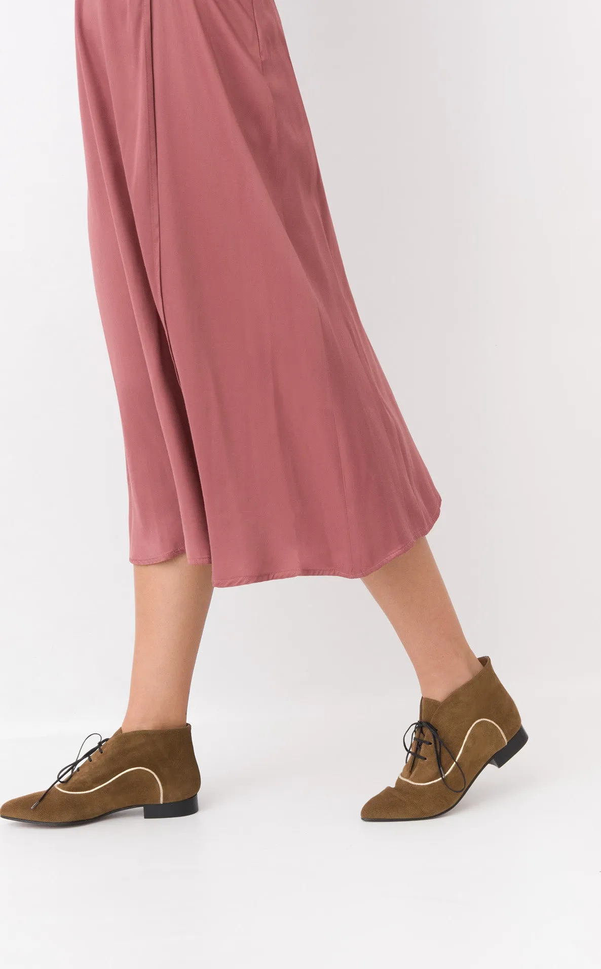 WILLOW Velour Sand Pixie Boot